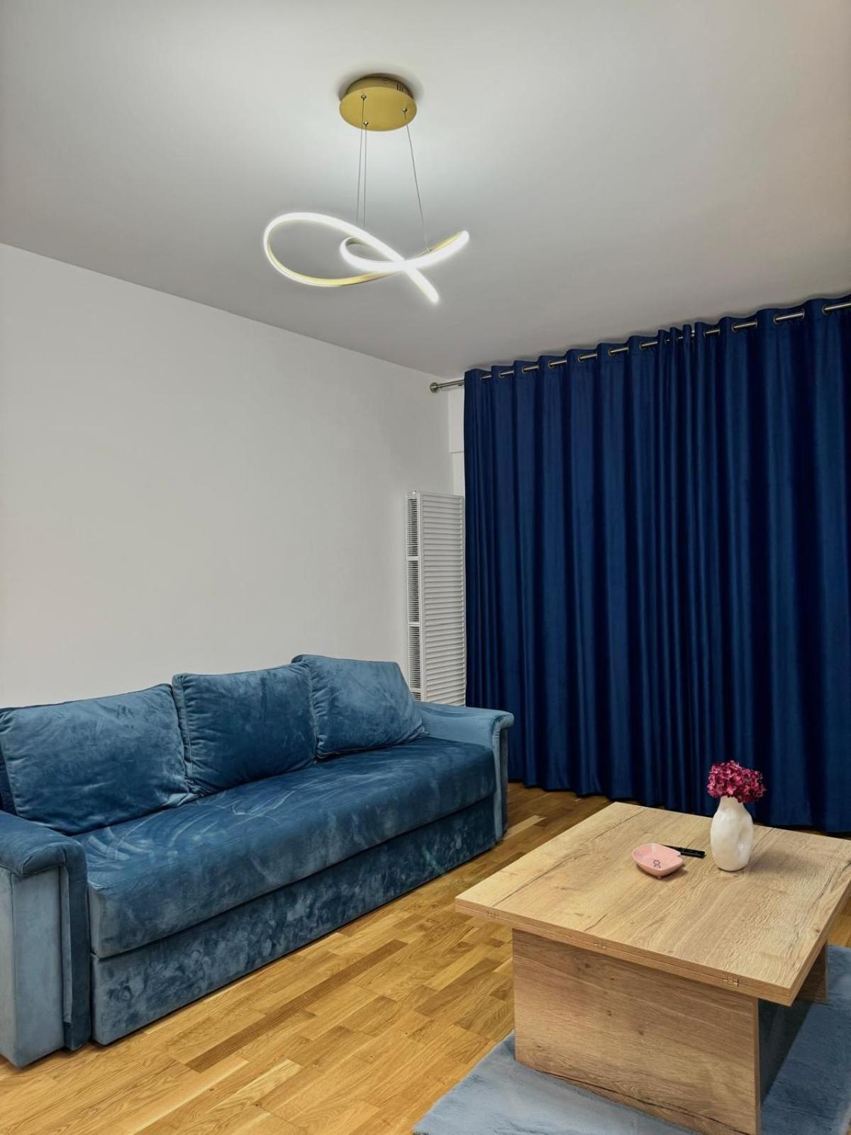 Luxury Blue Apartment 이아시 외부 사진