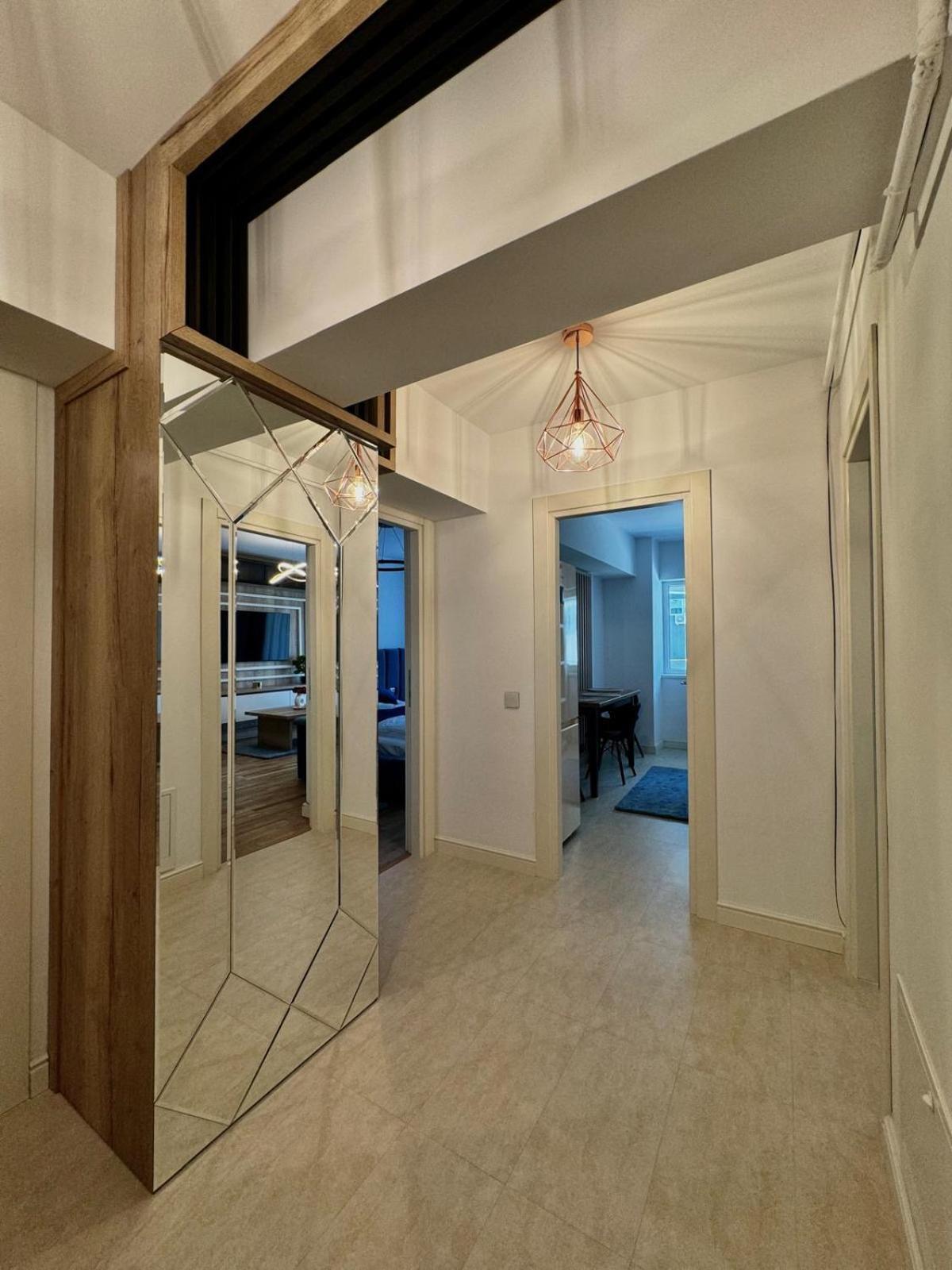 Luxury Blue Apartment 이아시 외부 사진