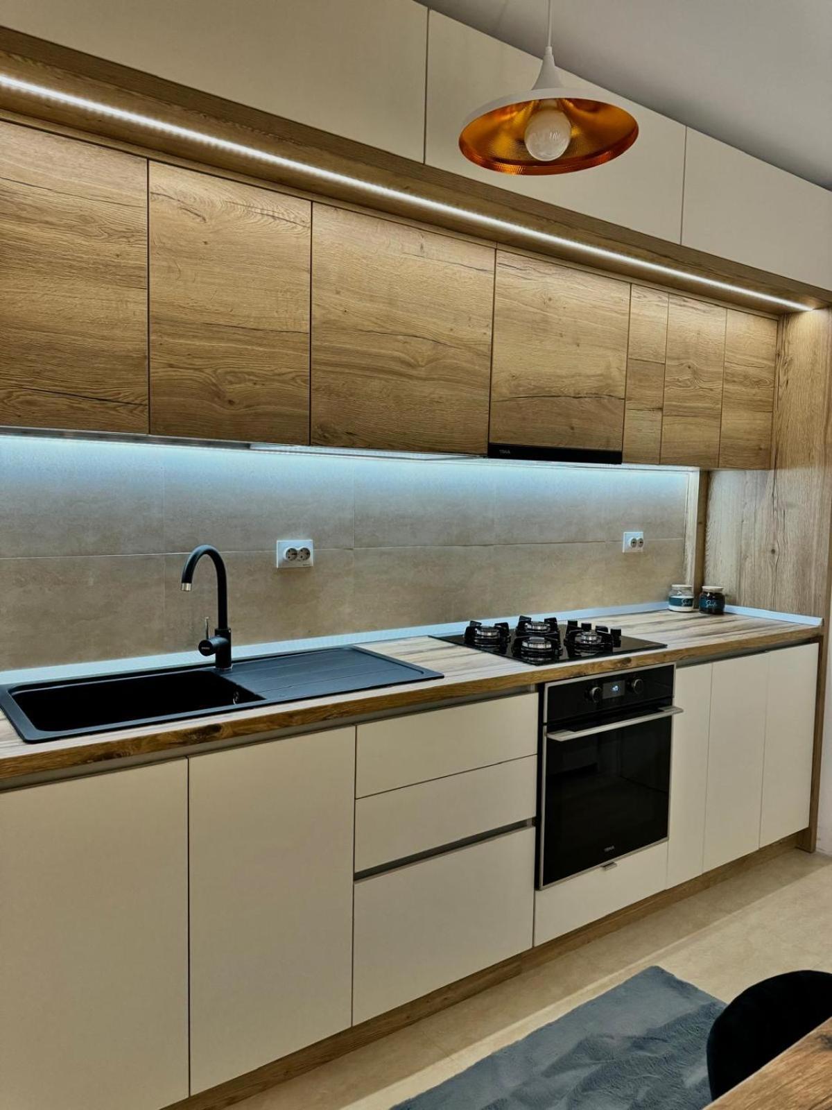 Luxury Blue Apartment 이아시 외부 사진